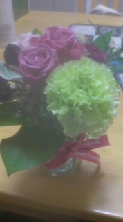 ���j����