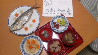 ���H������